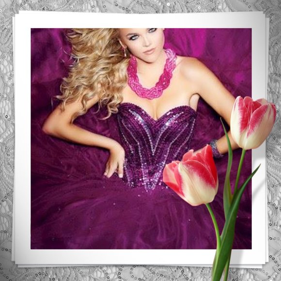 💲Sale💲❤️EXCLUSIVE BY MORI LEE BALLROOM GOWN❤️HP - Picture 1 of 8